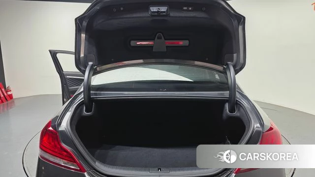 Genesis G70 id 4294900 из Кореи 11