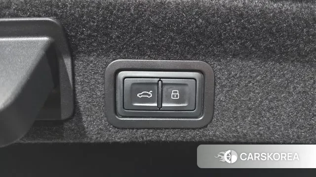 Audi A6 (C8) id 3759388 из Кореи 11