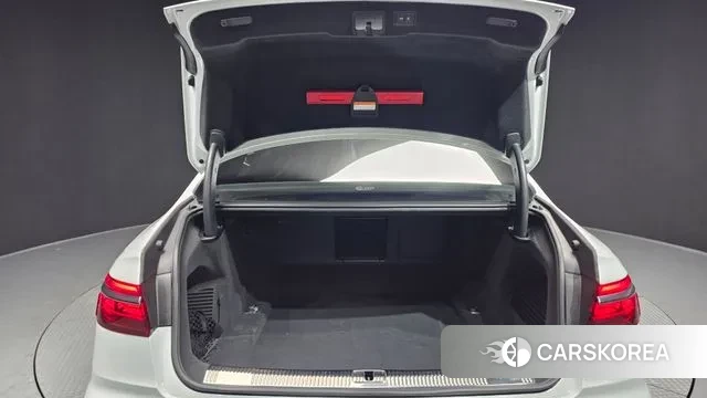 Audi A8 (D5) id 3634183 из Кореи 11