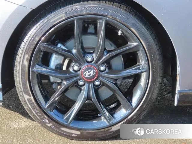 Hyundai Veloster (JS) id 3789493 из Кореи 11