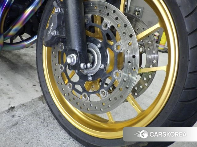 Honda CB1300SF id 3950159 из Японии 11