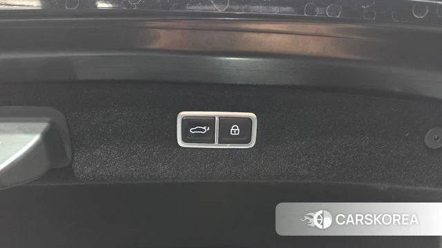 Genesis G90 (RS4) id 3871810 из Кореи 11