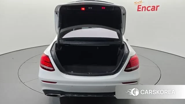 Mercedes-Benz E-Class W213 id 3264837 из Кореи 11