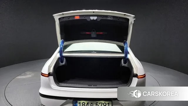 Hyundai Grandeur (GN7) id 3696072 из Кореи 11