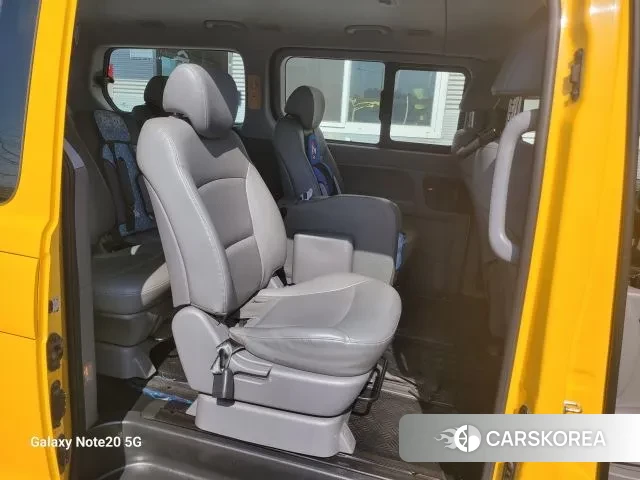 Hyundai The New Grand Starex id 3732897 из Кореи 11