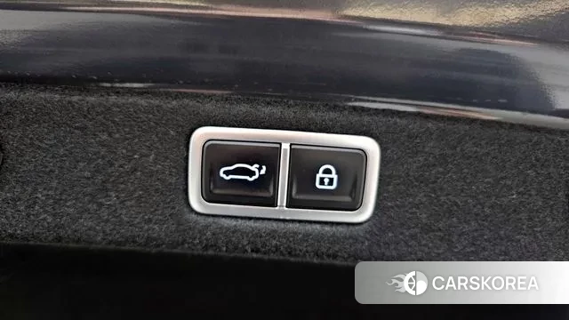 Hyundai Grandeur (GN7) id 3679903 из Кореи 11