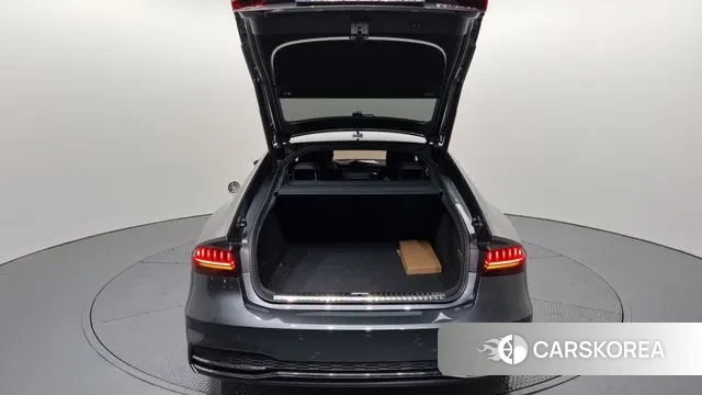 Audi A7 (4K) id 3463808 из Кореи 11