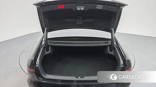 Hyundai Grandeur (GN7) id 3585469 из Кореи 11