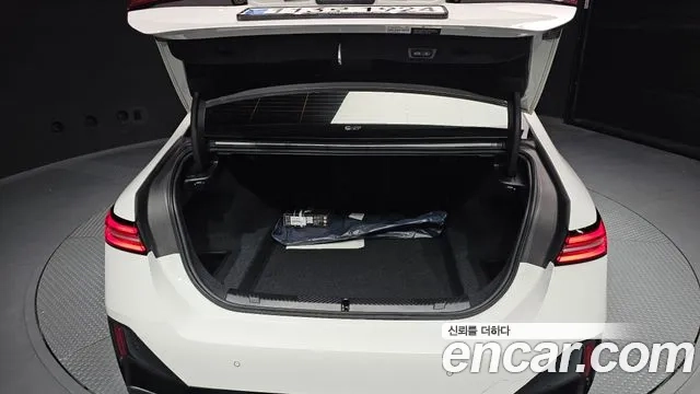 BMW 5 Series (G60) id 2862531 из Кореи 11