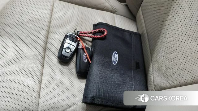 Ford Explorer id 4196877 из Кореи 11