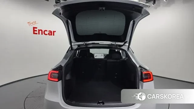 Tesla Model Y id 3232409 из Кореи 11