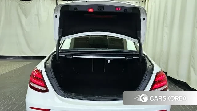 Mercedes-Benz E-Class W213 id 3380282 из Кореи 11