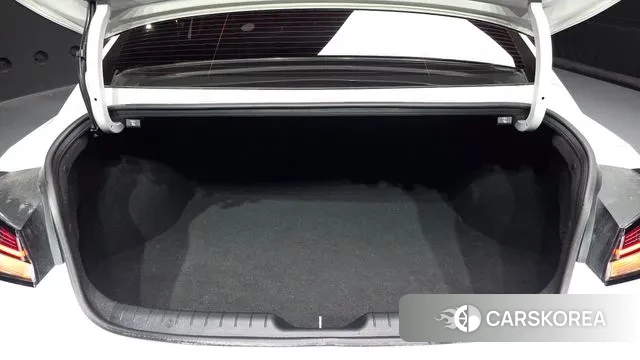 Hyundai Avante (CN7) id 3691856 из Кореи 11