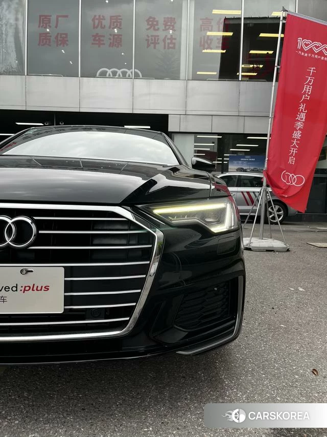 Audi A6L id 3957617 из Китая 11