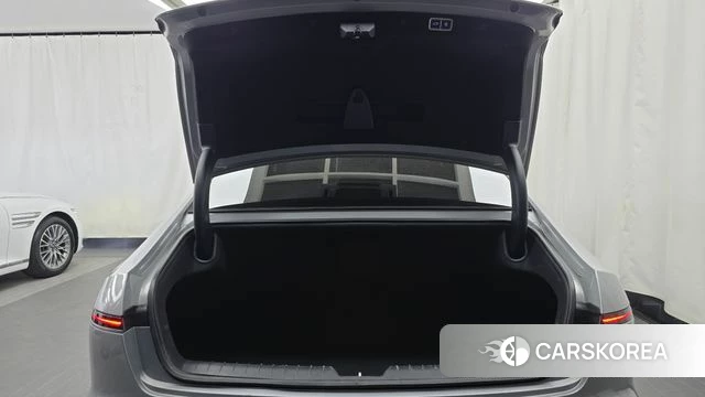 Hyundai Grandeur (GN7) id 4941940 из Кореи 11