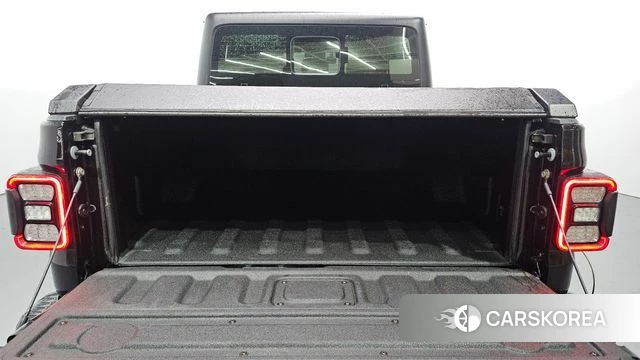 Jeep Gladiator (JT) id 3965537 из Кореи 11