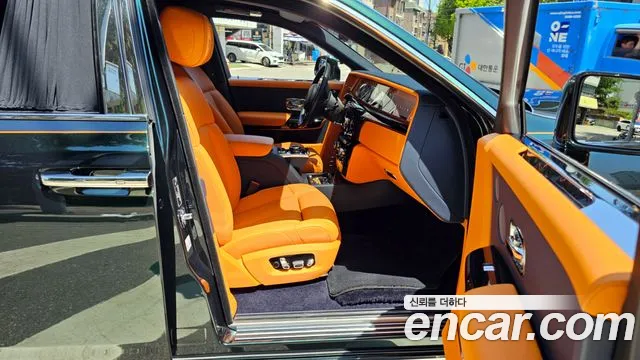 Rolls-Royce Phantom id 2667446 из Кореи 11