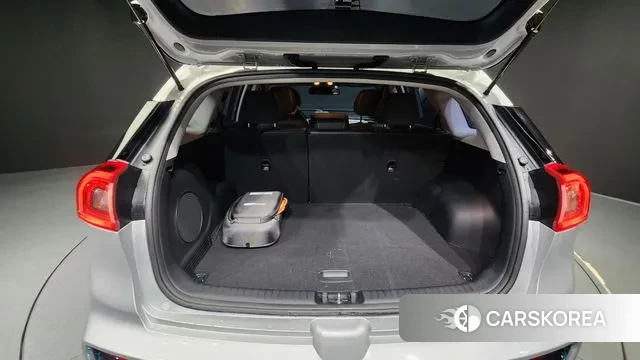 Kia Niro EV id 3038231 из Кореи 11