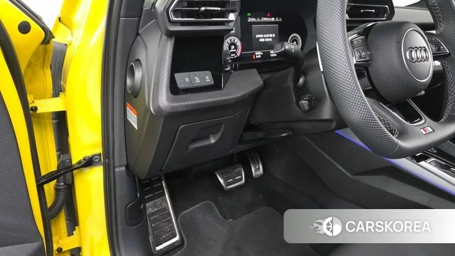 Audi A3 (8Y) id 4381022 из Кореи 11