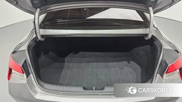 Hyundai Avante Hybrid (CN7) id 3354529 из Кореи 11