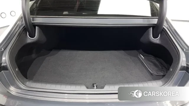 Hyundai Grandeur (GN7) id 2974651 из Кореи 11