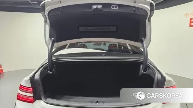 Genesis G80 (RG3) id 3427928 из Кореи 11