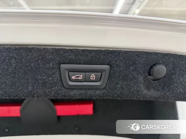 BMW 5 Series (G30) id 3291349 из Кореи 11