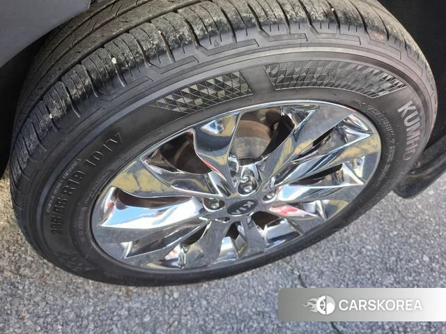 Kia The New Sorento id 3917516 из Кореи 11