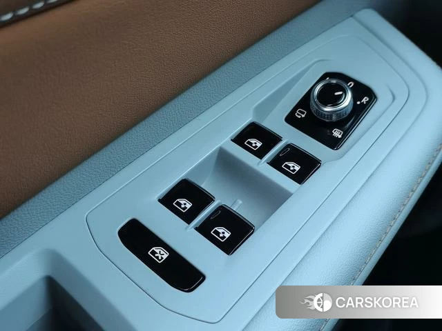Volkswagen Tourang id 4359104 из Китая 11