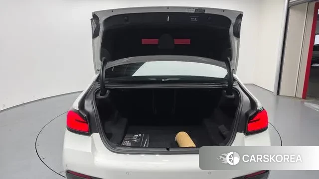 BMW 5 Series (G30) id 3348496 из Кореи 11