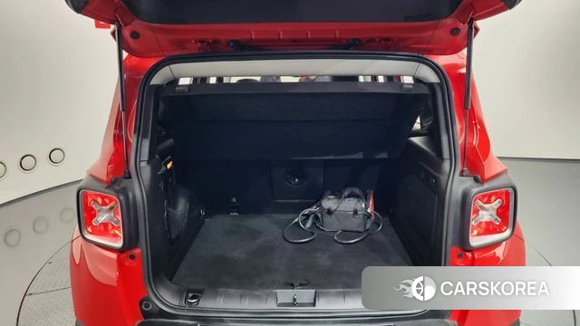 Jeep Renegade id 4424856 из Кореи 11