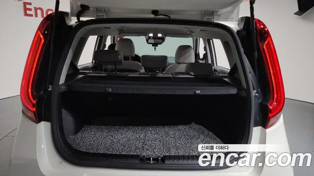 Kia Soul Booster EV id 2682131 из Кореи 11