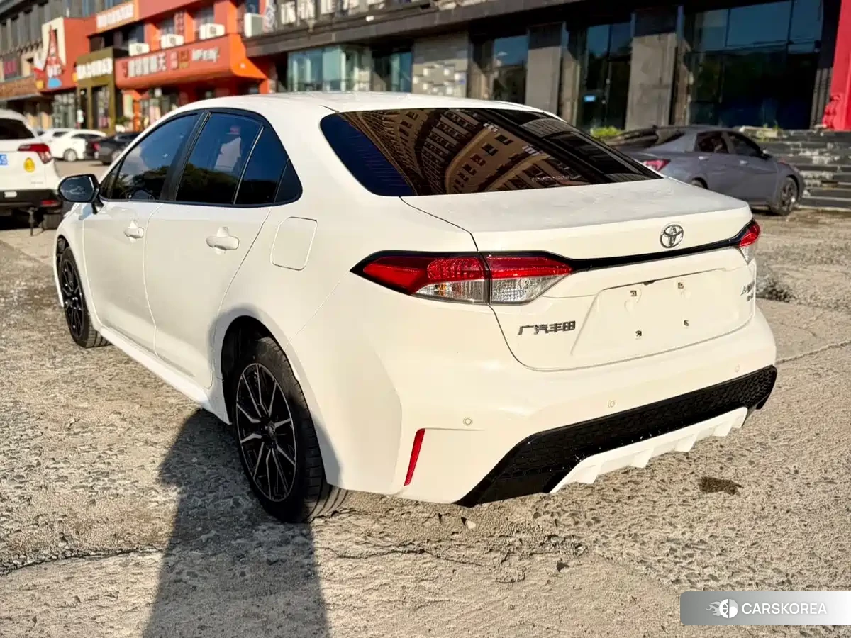Toyota Levin id 4538851 из Китая 11