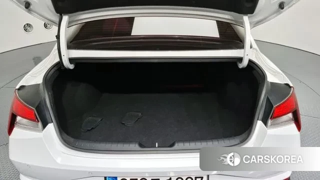 Hyundai Avante (CN7) id 3448943 из Кореи 11