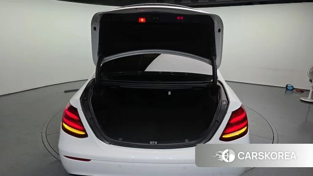 Mercedes-Benz E-Class W213 id 4410719 из Кореи 11