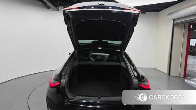 BMW i4 id 3963850 из Кореи 11