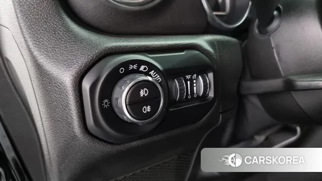 Jeep Wrangler (JL) id 3361244 из Кореи 11