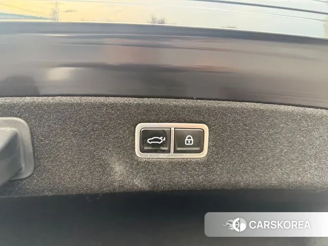 Genesis G90 (RS4) id 3758905 из Кореи 11