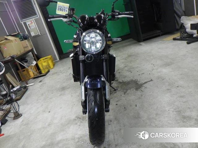 Kawasaki Z900RS id 3949359 из Японии 11