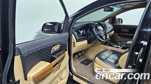 Kia All New Carnival id 2694292 из Кореи 11