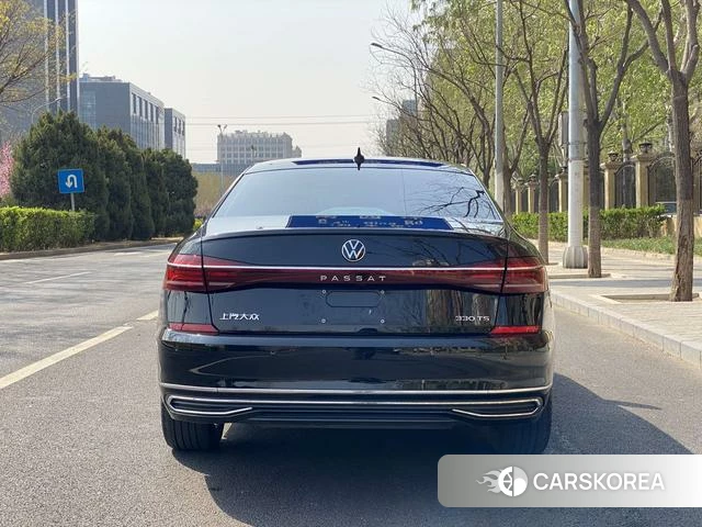 Volkswagen Passat id 4265744 из Китая 11