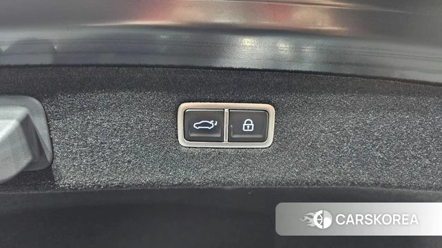 Genesis G90 (RS4) id 4500057 из Кореи 11