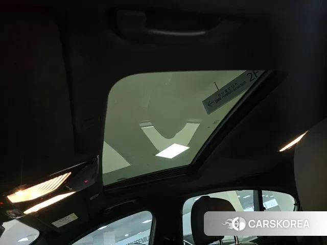 BMW 5 Series (G30) id 3432077 из Кореи 11