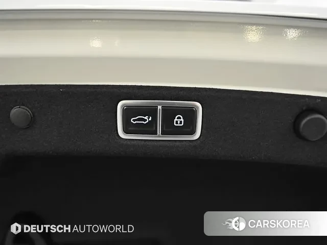 Hyundai Grandeur (GN7) id 3487236 из Кореи 11