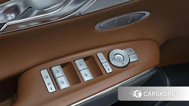 Genesis GV70 id 4720090 из Кореи 11