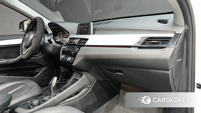 BMW X1 (F48) id 3894013 из Кореи 11