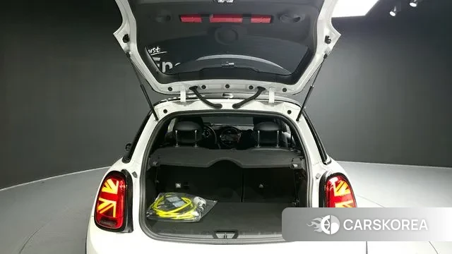 Mini Cooper Electric id 3036670 из Кореи 11