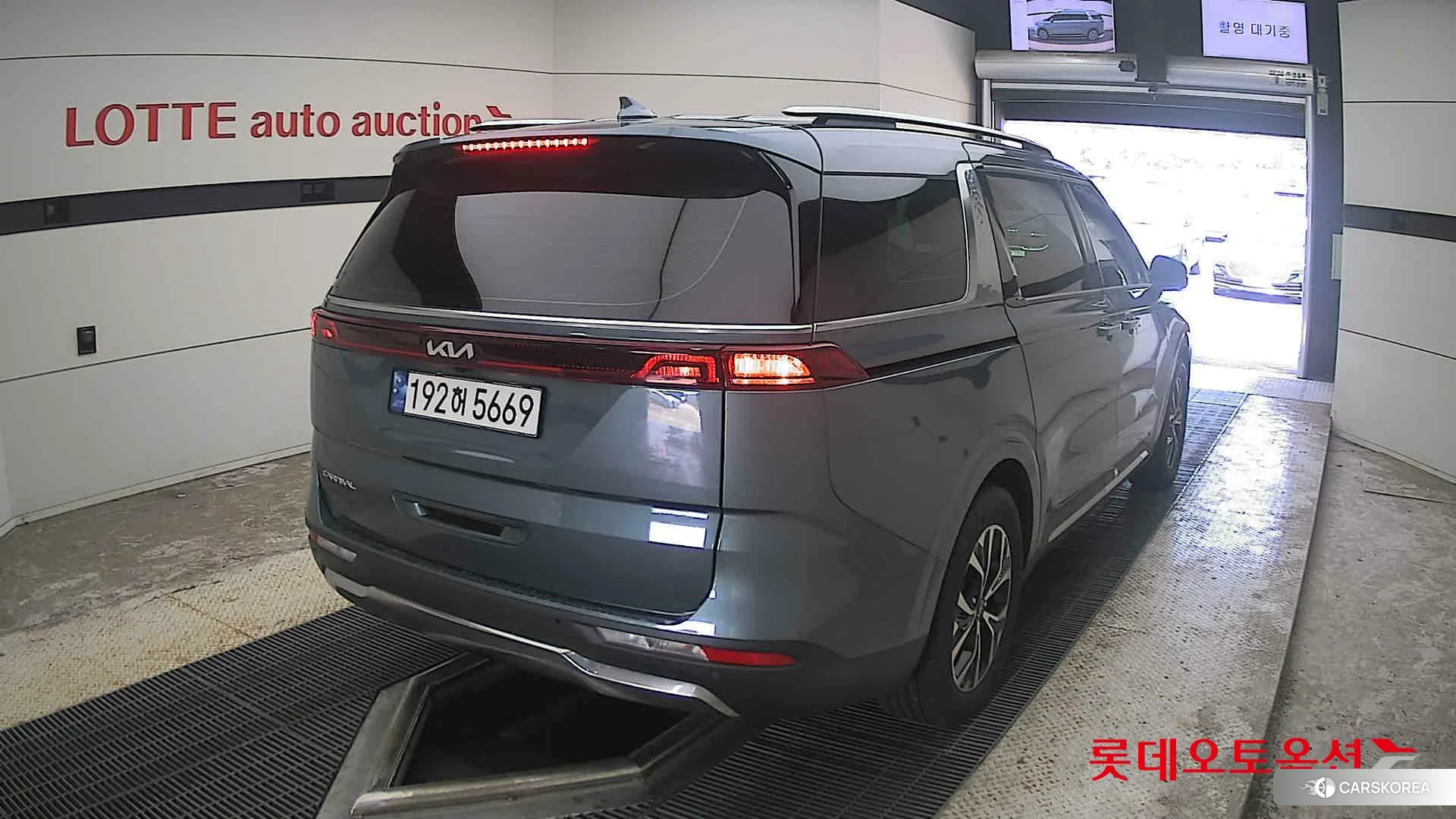 Kia Carnival id 4669077 из Кореи 11