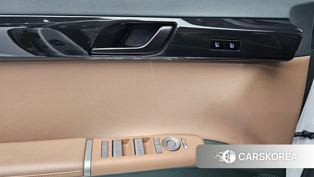 Hyundai Grandeur Hybrid (GN7) id 4692008 из Кореи 11