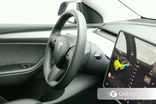 Tesla Model Y id 4210428 из Китая 11